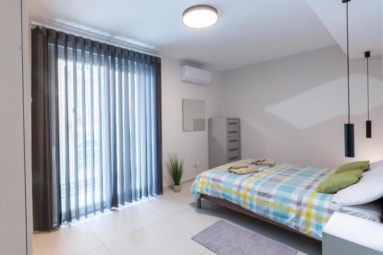 סיינט פול ביי Seafront Luxury Apartment מראה חיצוני תמונה