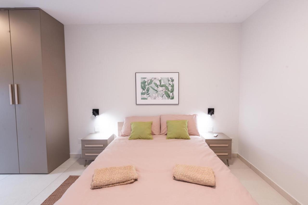 סיינט פול ביי Seafront Luxury Apartment מראה חיצוני תמונה